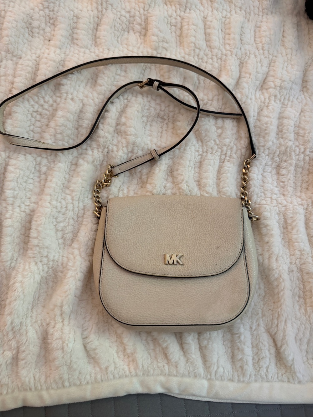 Michael Kors Beige Leather Crossbody with Gold Chain